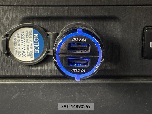 Toyota PRIUS 2018 8938649-8