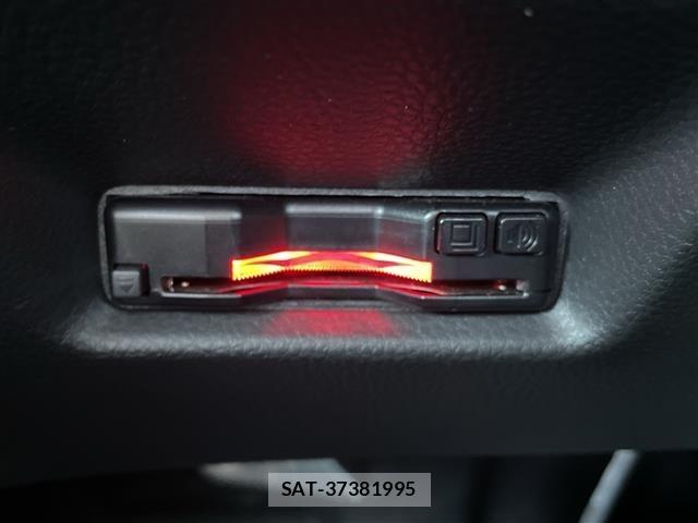 Honda FIT 2023 8703661-16