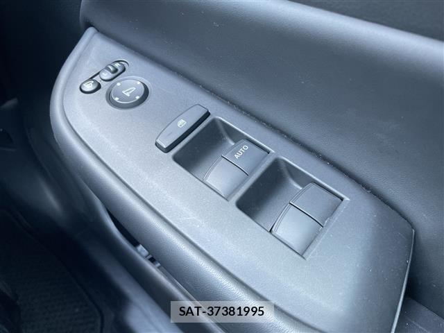 Honda FIT 2023 8703661-4