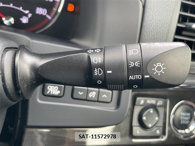 Toyota CROWN 2013 8680557-12