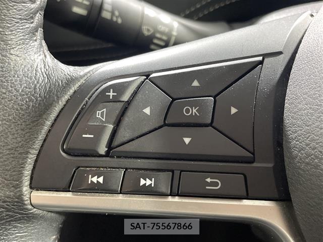 Nissan SERENA 2017 8927107-5