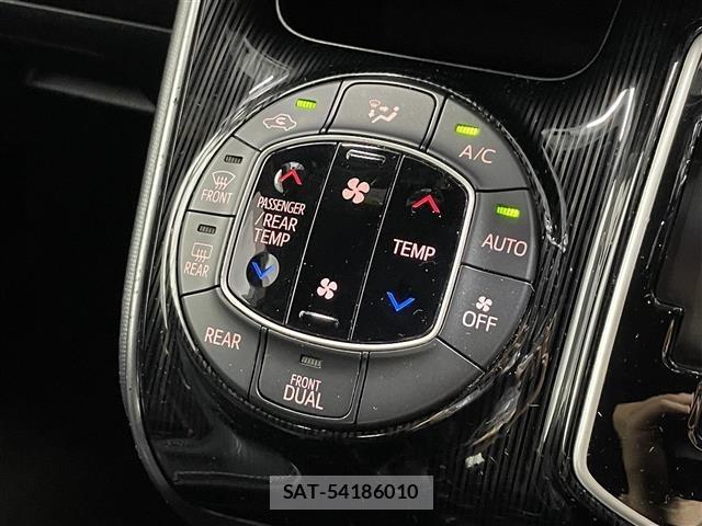 Toyota ESQUIRE 2020 8908818-4
