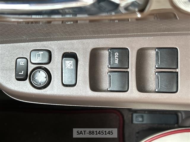 Suzuki LAPIN 2014 8933264-23