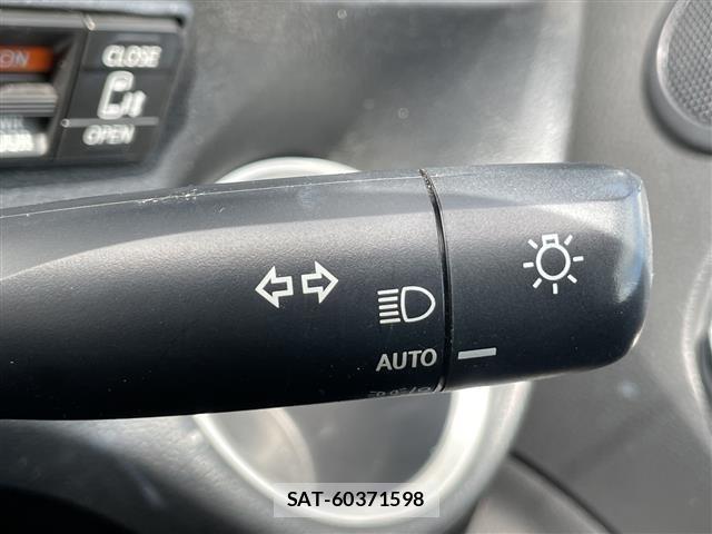 Toyota SIENTA 2021 8671657-11