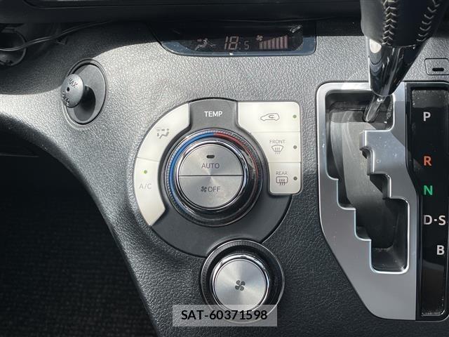 Toyota SIENTA 2021 8671657-12