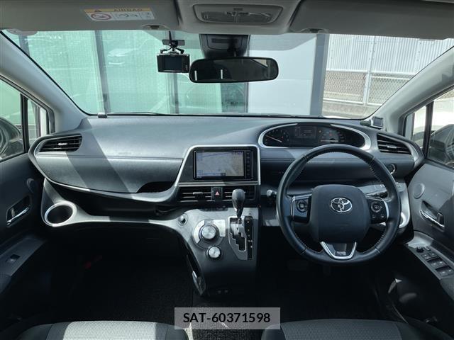 Toyota SIENTA 2021 8671657-14