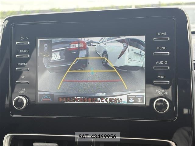 Toyota AQUA 2025 8705698-18