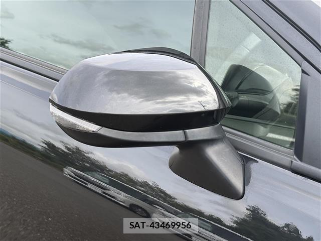 Toyota AQUA 2025 8705698-6