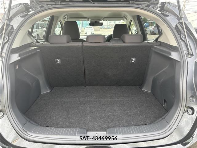 Toyota AQUA 2025 8705698-7