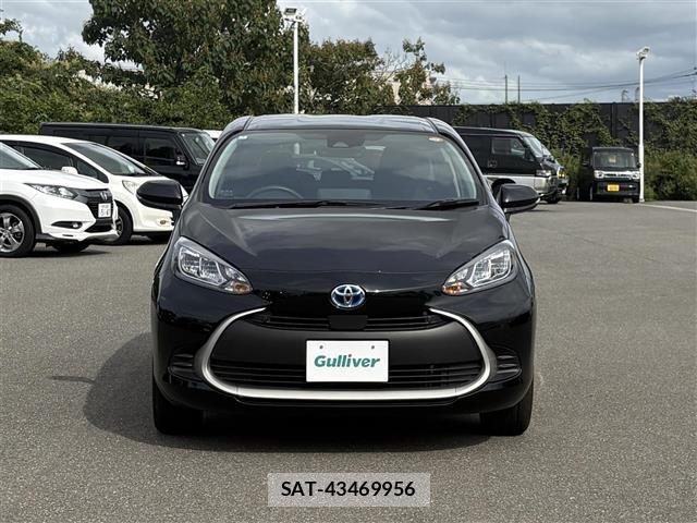 Toyota AQUA 2025 8705698-9