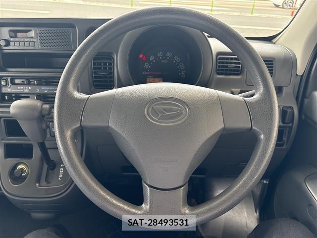 Daihatsu HIJET VAN 2016 8858617-14