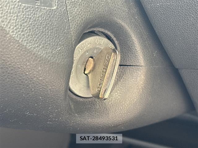 Daihatsu HIJET VAN 2016 8858617-18