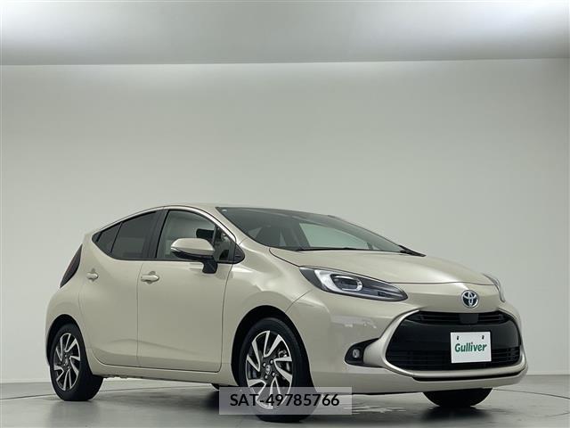 Toyota AQUA 2023 8948464-12