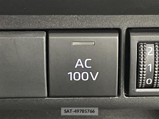 Toyota AQUA 2023 8948464-3