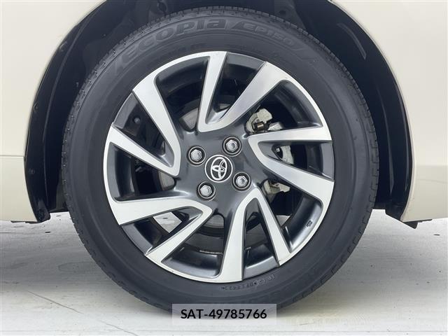 Toyota AQUA 2023 8948464-4