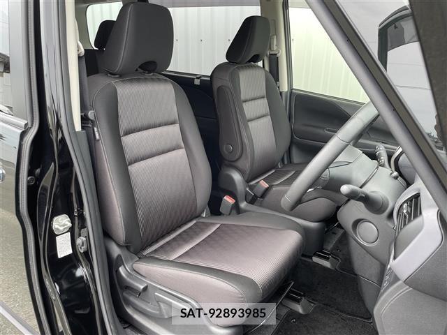 Nissan SERENA 2019 8671991-8