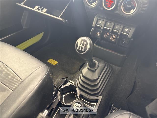 Suzuki JIMNY SIERRA 2019 8917496-11