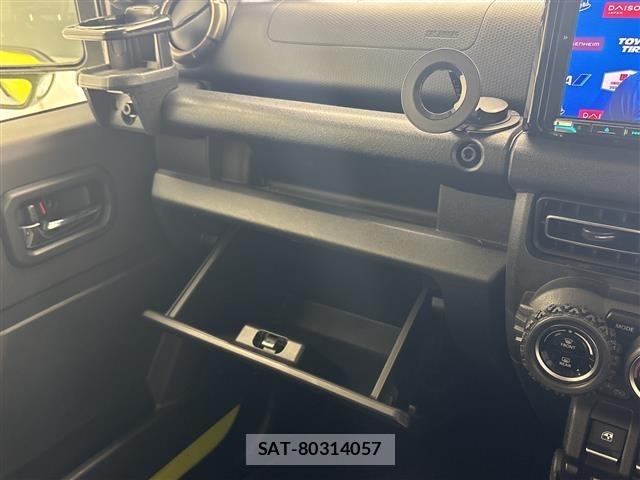 Suzuki JIMNY SIERRA 2019 8917496-13