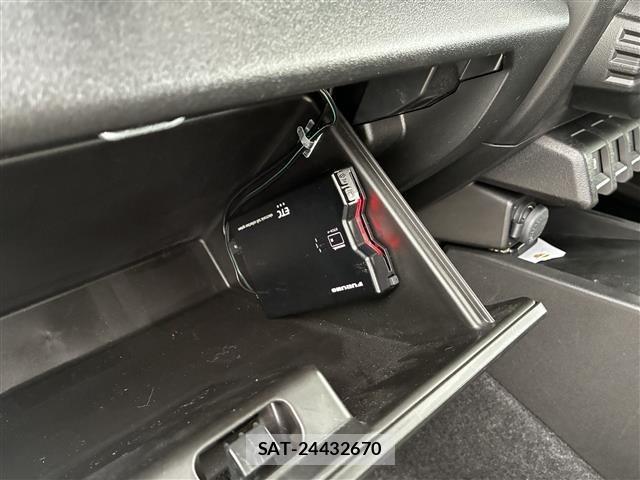 Suzuki JIMNY 2024 8748715-22