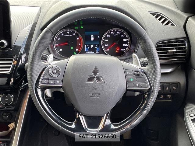 Mitsubishi ECLIPSE CROSS 2024 8926308-18