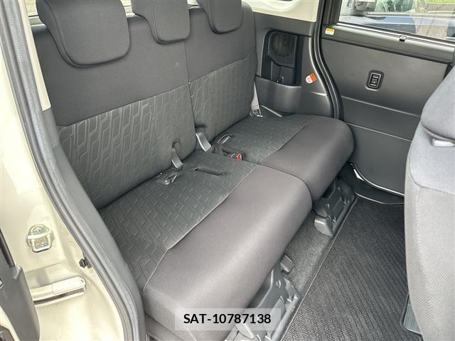 Toyota ROOMY 2018 8692467-2