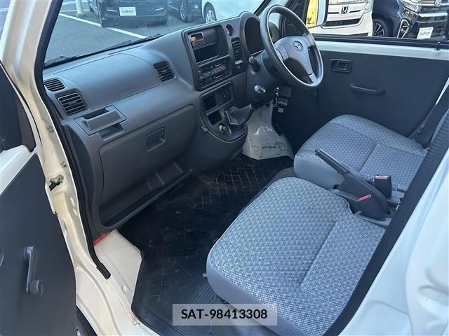 Daihatsu HIJET VAN 2012 8858629-11