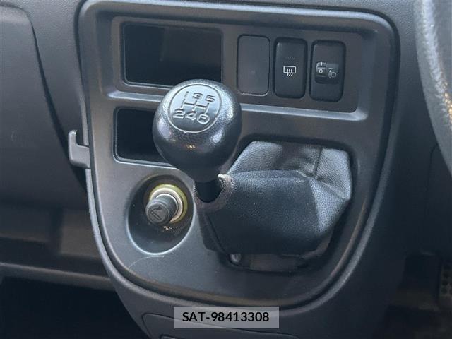 Daihatsu HIJET VAN 2012 8858629-21
