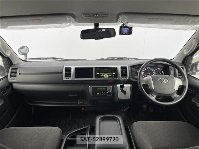 Toyota HIACE WAGON 2015 8915570-16