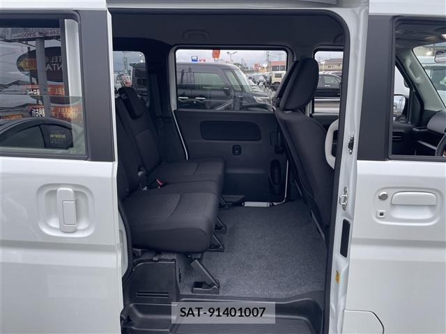 Suzuki EVERY WAGON 2026 8935172-11
