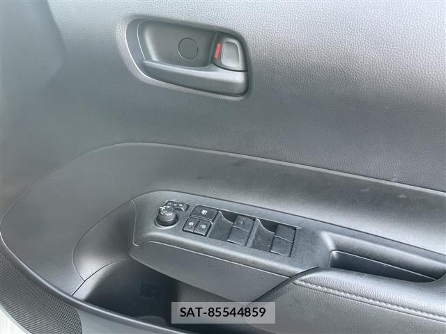 Toyota AQUA 2021 8705705-22