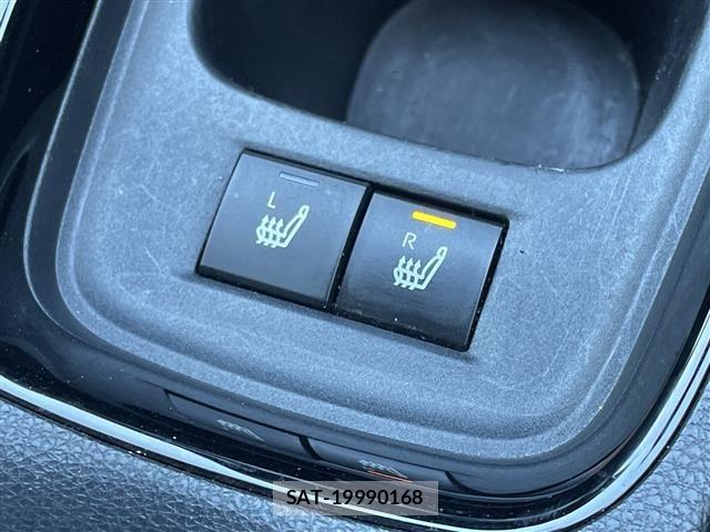 Toyota AQUA 2023 8705706-10
