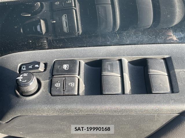 Toyota AQUA 2023 8705706-20