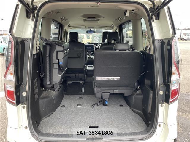 Nissan SERENA 2019 8927145-22