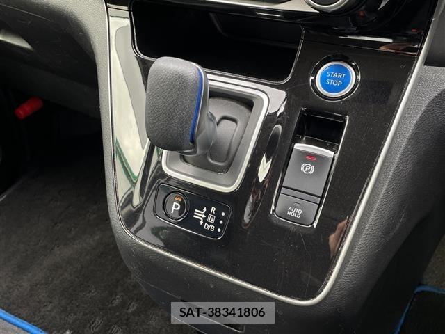 Nissan SERENA 2019 8927145-7