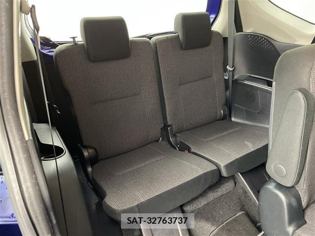 Toyota SIENTA 2022 8671685-8