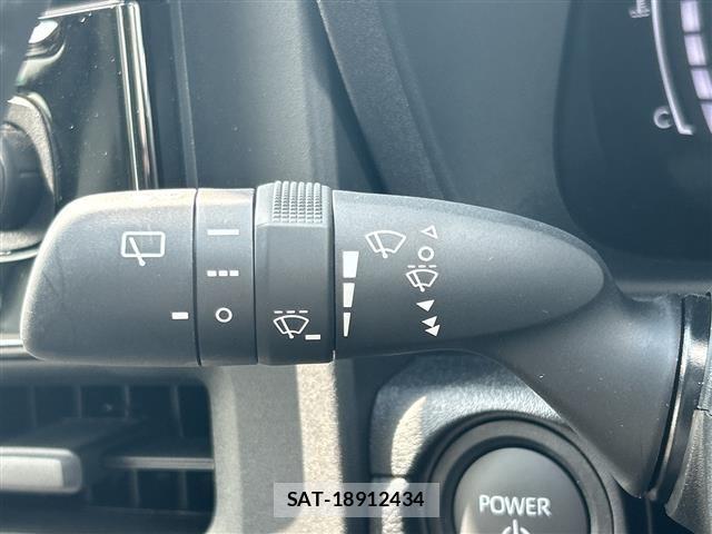 Toyota SIENTA 2026 8671689-9