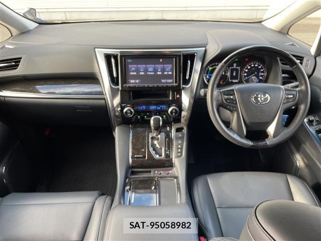 Toyota VELLFIRE 2016 8905260-1