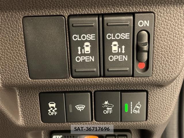Honda FREED 2021 8684620-17