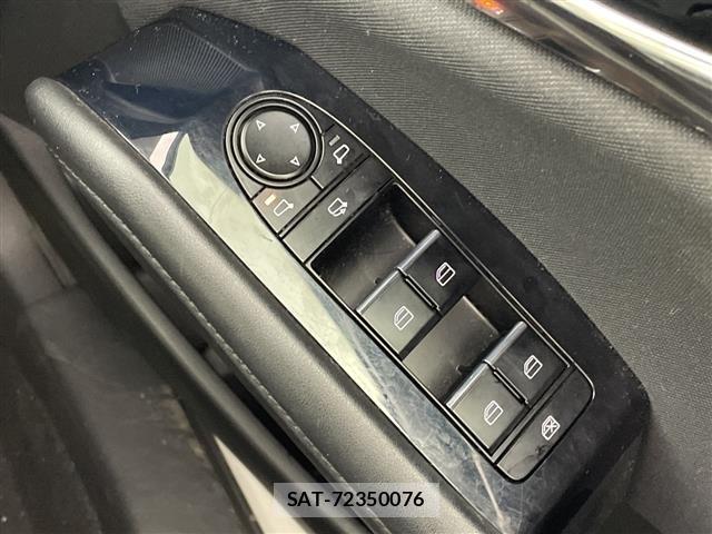 Mazda MAZDA3 2020 8909325-12