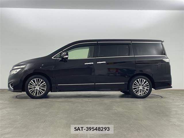 Nissan ELGRAND 2015 8689718-6