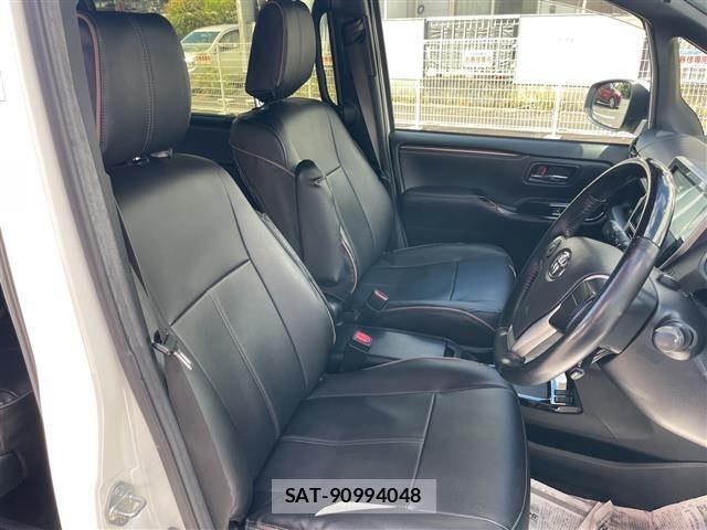 Toyota ESQUIRE 2020 8692642-4