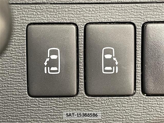 Toyota ISIS 2016 8947885-1