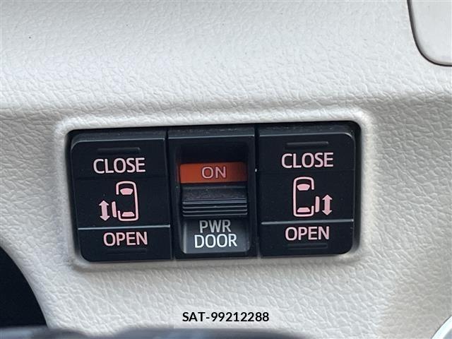 Toyota SIENTA 2015 8671699-3