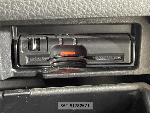 Nissan SERENA 2014 8927173-16