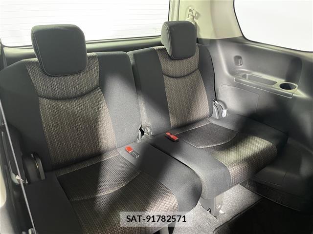 Nissan SERENA 2014 8927173-5