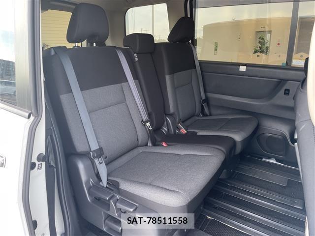 Nissan SERENA 2024 8927177-11