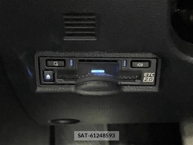 Toyota NOAH 2023 8683554-16