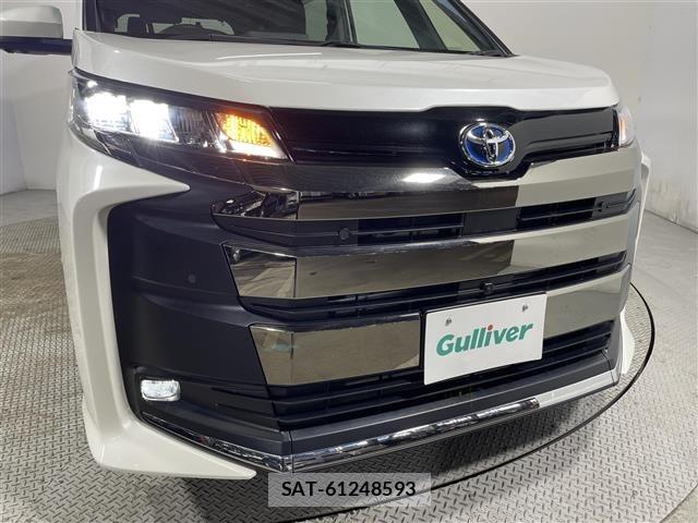 Toyota NOAH 2023 8683554-8