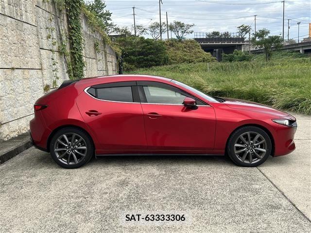 Mazda MAZDA3 2023 8909326-3