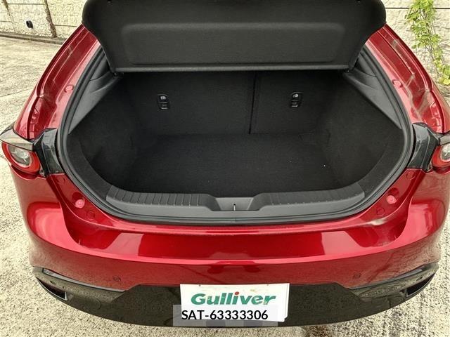 Mazda MAZDA3 2023 8909326-8